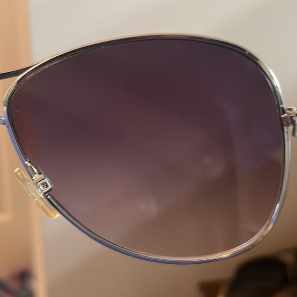 AJ Morgan silver aviator style sunglasses 3 oval pattern on arm with solid brown - Picture 9 of 16